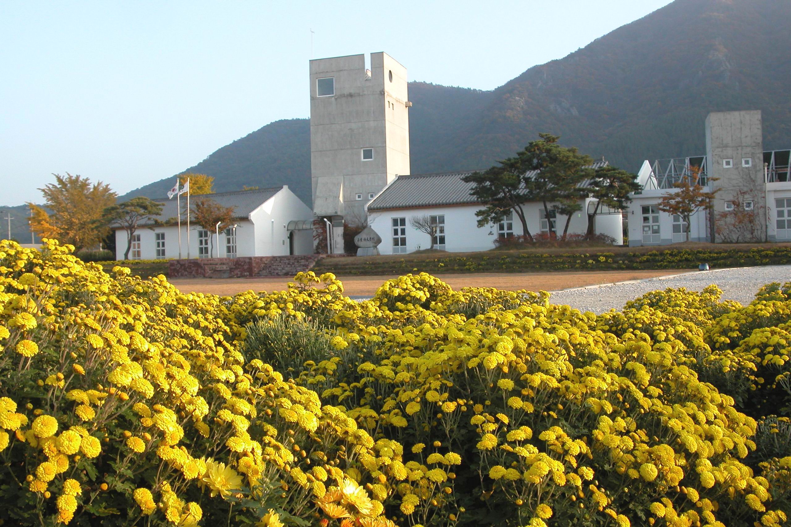 미당시문학관1.jpg