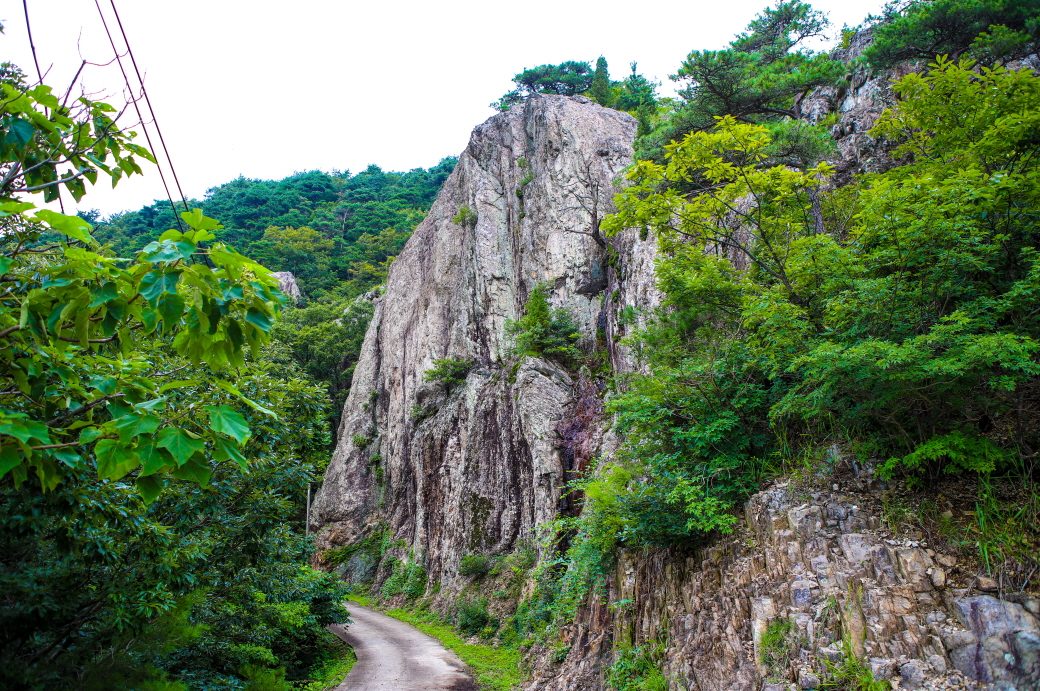 2. 소요산 용암돔.jpg